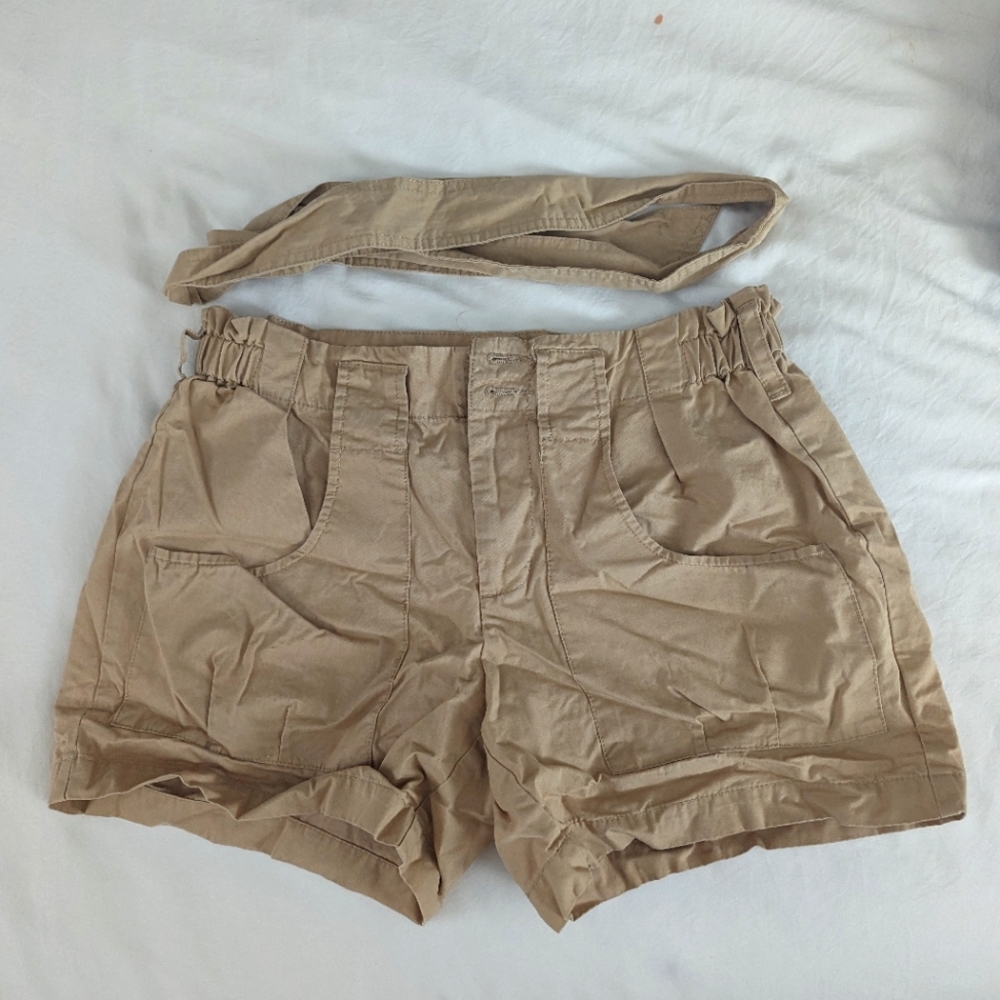 Tan paper bag shorts size:6